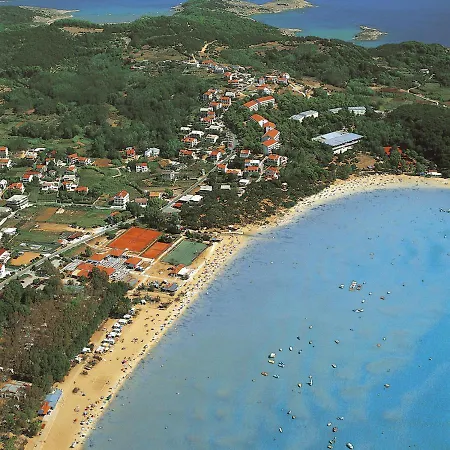 Beachfront With 1 Bedroom And Terrace