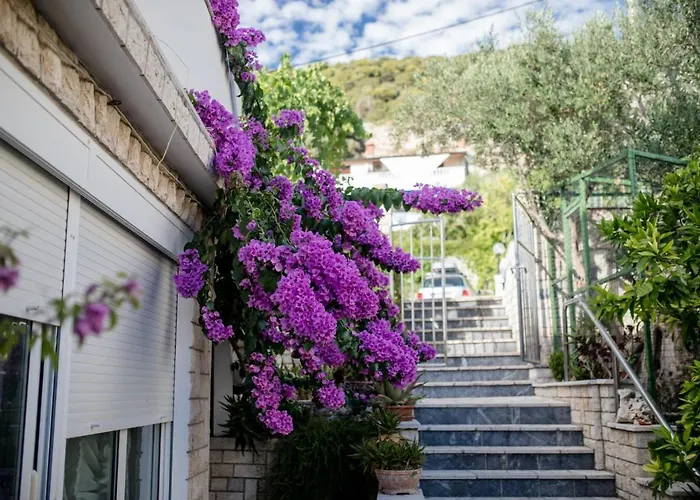 Beachfront With 1 Bedroom And Terrace Apartamento Supetarska Draga