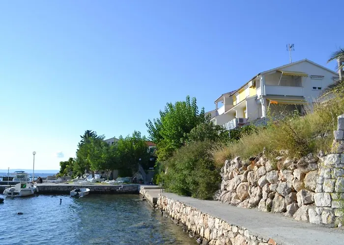 Beachfront With 1 Bedroom And Terrace Apartamento *