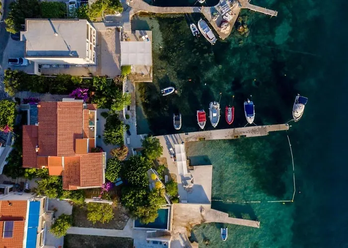 Apartamento Beachfront With 1 Bedroom And Terrace Supetarska Draga