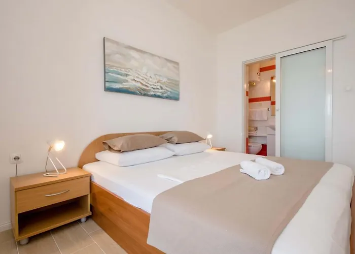 Apartamento Beachfront With 1 Bedroom And Terrace *