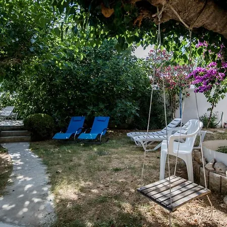 Beachfront With 1 Bedroom And Terrace * Supetarska Draga